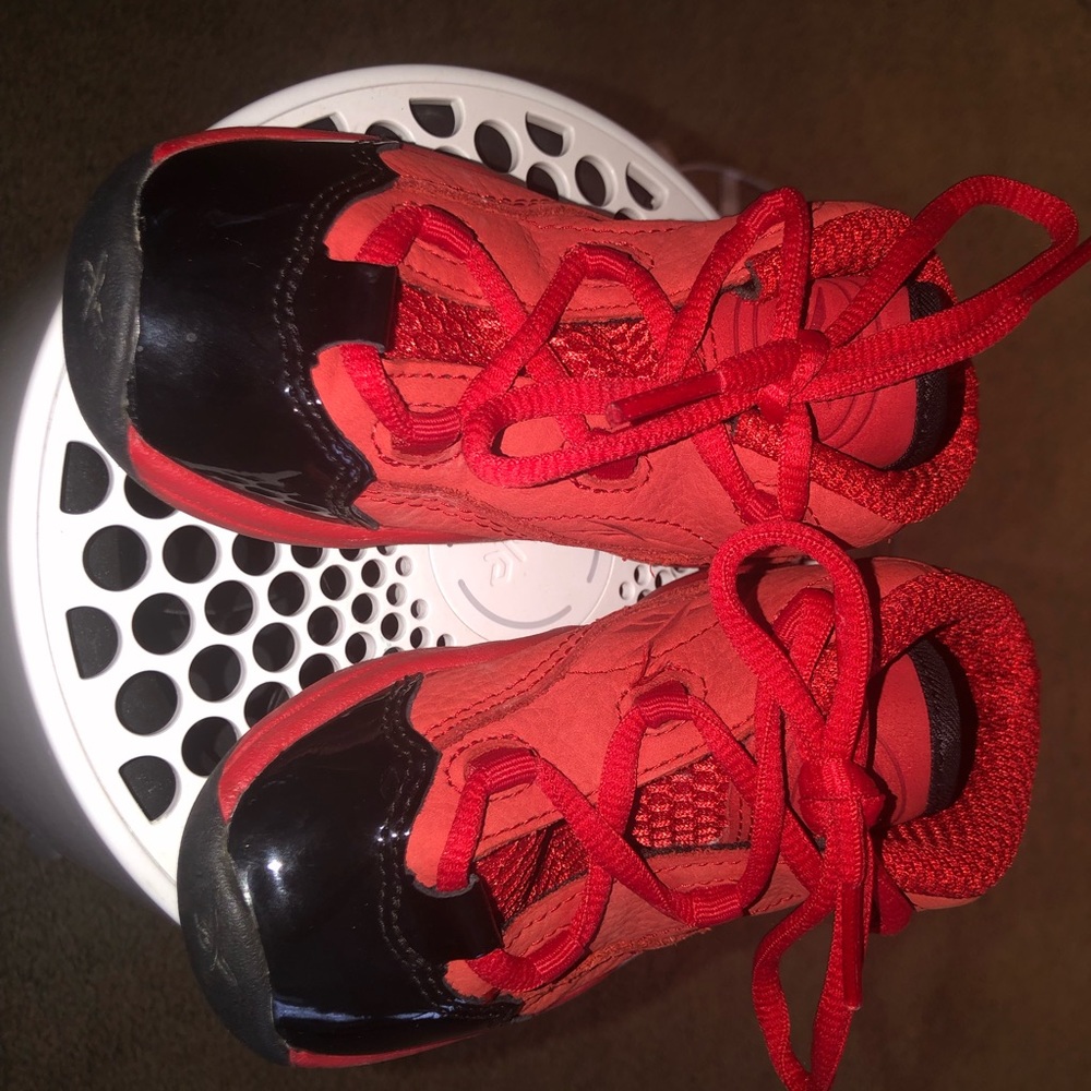 Reebok - Question - Picture 4 of 10